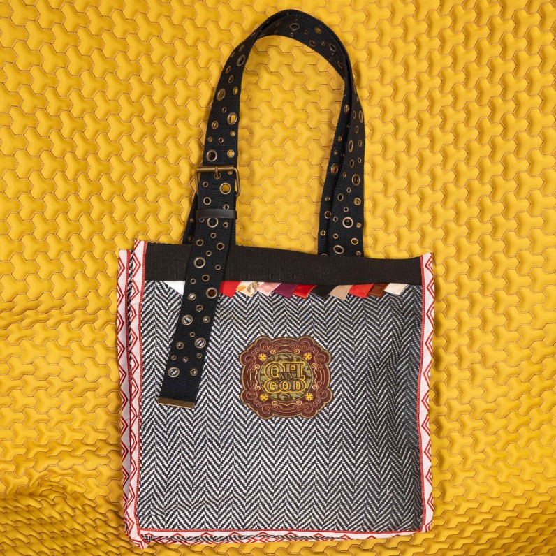 CARLA TOTE Unique Piece Handikraft -...