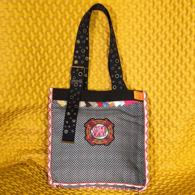 CARLA TOTE Unique Piece Handikraft -...