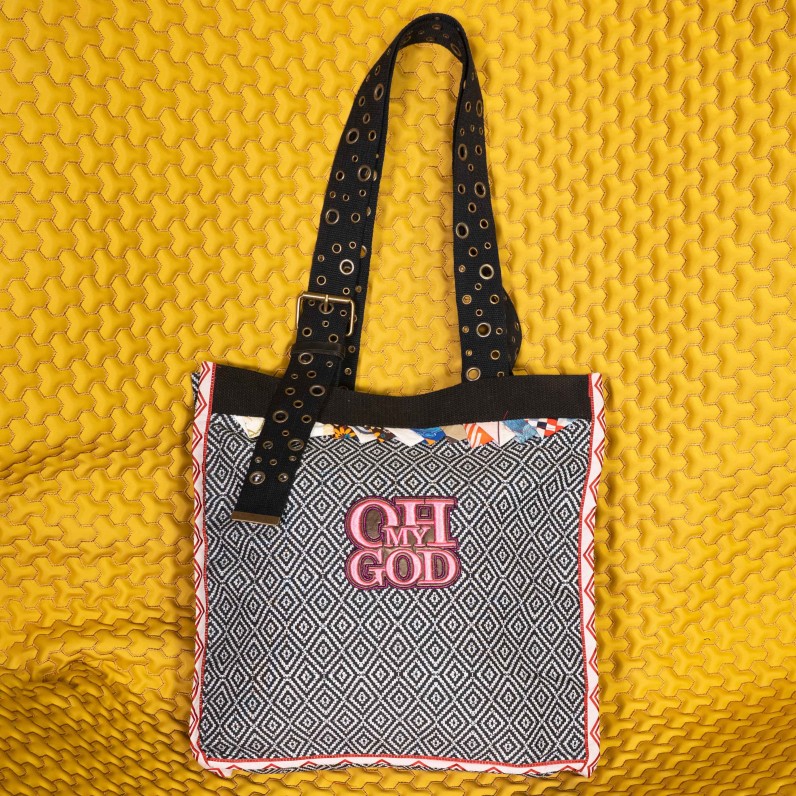 CARLA TOTE Unique Piece Handikraft -...